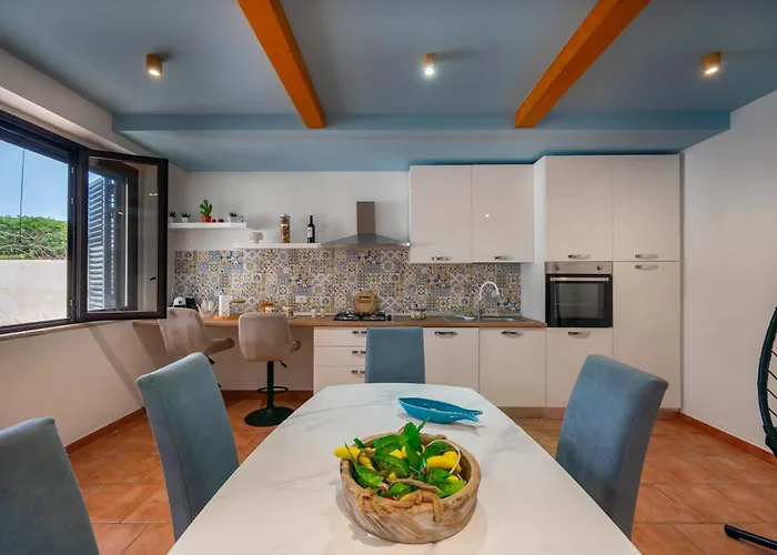 Villa Marzamemi מרצאממי